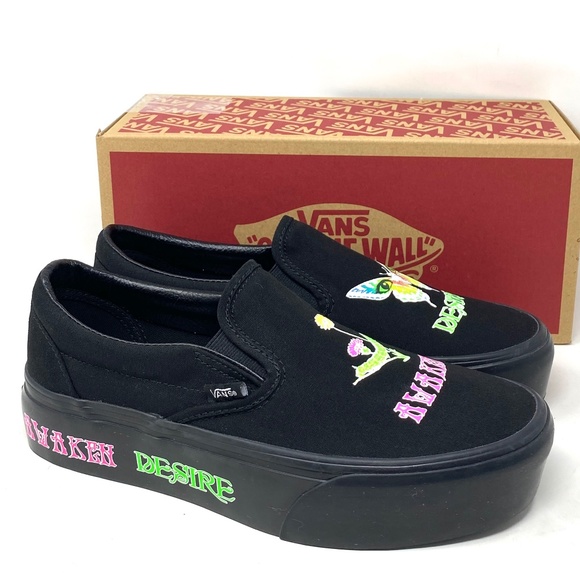VANS Classic Slip On Stackform Shoe For Women Black Canvas Low Top VN0A7Q5R1OJ - Picture 1 of 11